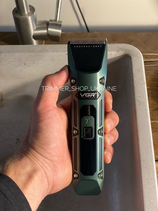 Машинка для стрижки VGR V-696 696 фото